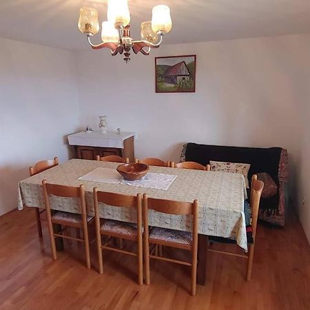 Vikend Hisa Vrhe Villa Senovo Exteriör bild